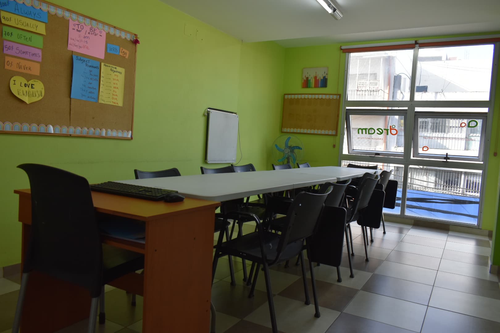 Dream Language School 4